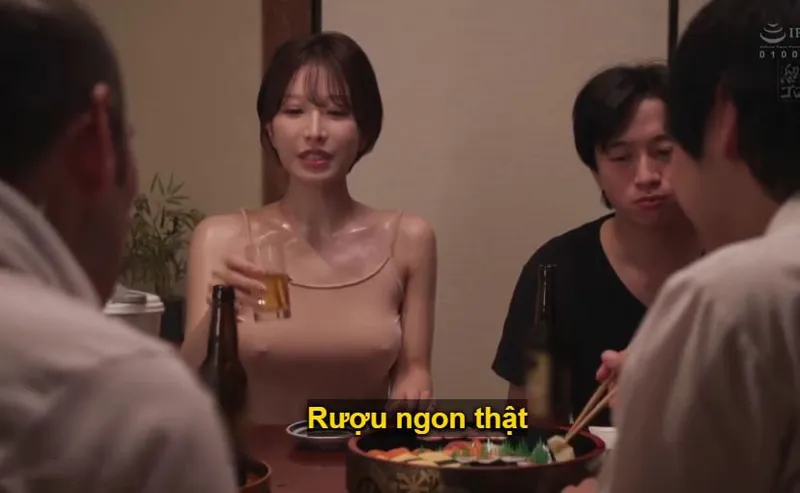 Vợ yêu gạ trả bài cả gia đình ông chồng vì gã chồng dẫn về quê rồi bỏ bê nứng lồn sml